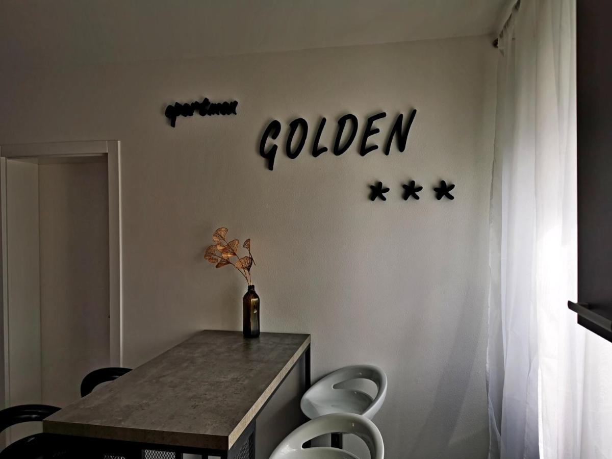 奥西耶克Golden - Self Check In公寓 外观 照片